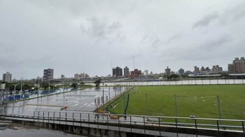 台風休み